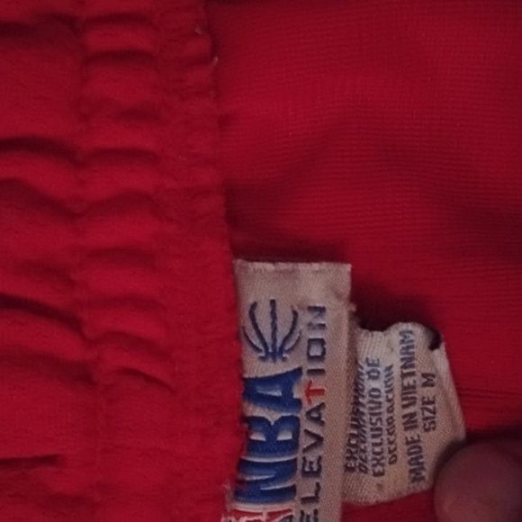 NBA shorts with back pocket - Picture 2 of 5